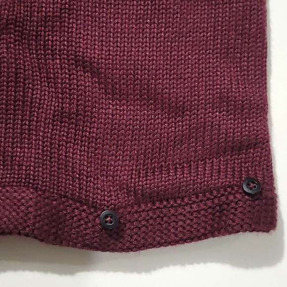 Lululemon NWOT'S Burgundy Neckwarmer & Scarf - Picture 6 of 8